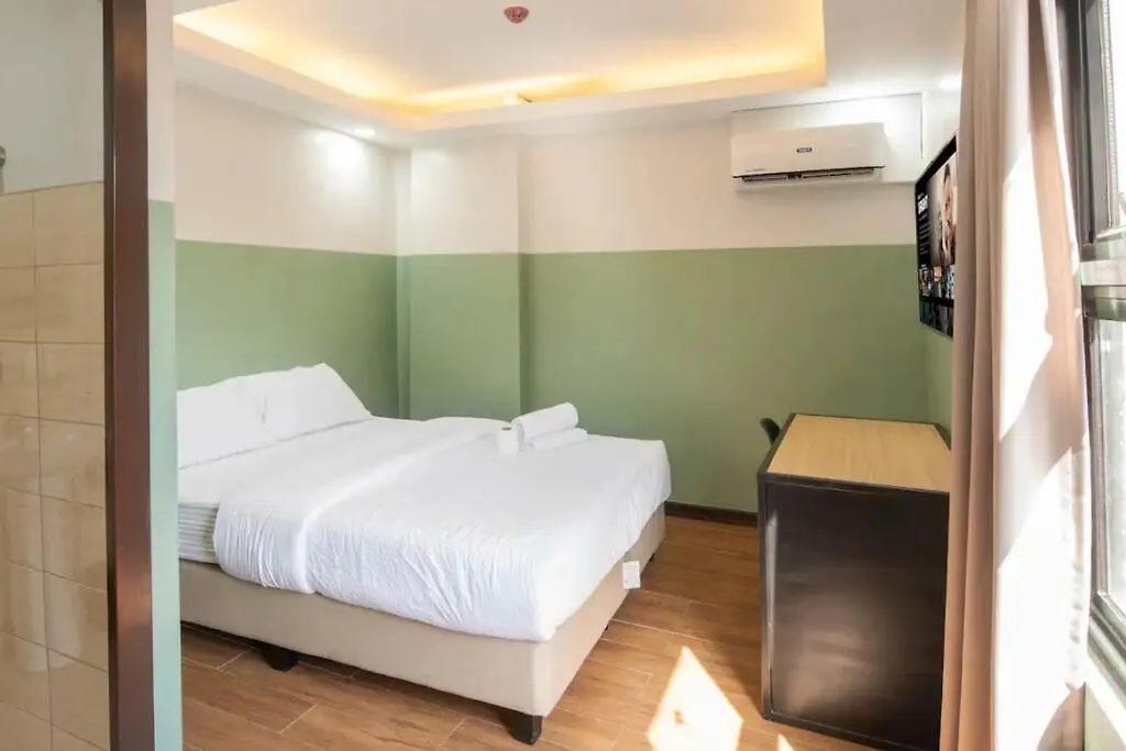 Apartment St. Marvin Studio Makati M506 Manila